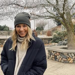 Meet your Posher, Veronica